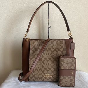 Coach purse and wallet set